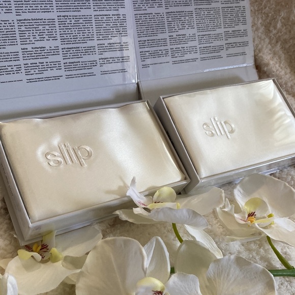 Slip Pure Silk Pillowcases x 2💕 - Picture 10 of 10
